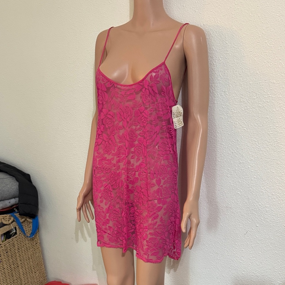 Vintage NEW!! Cosabella Elegant Pink Lace Chemise